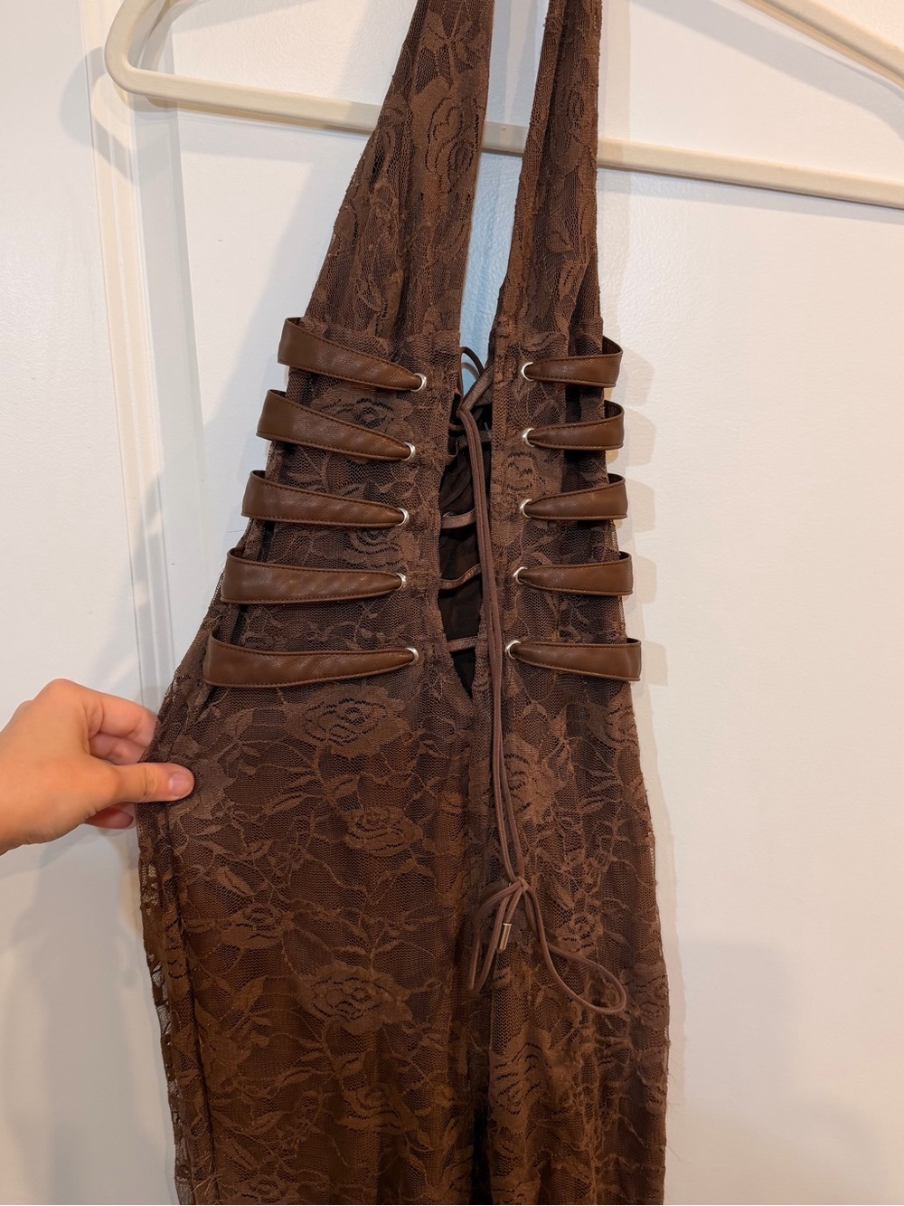 Outcast Sawyer Mocha Jumpsuit Brown Lace Halter with Plunge Neck - Picture 2 of 7